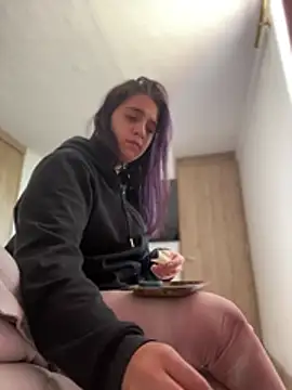 Alicia Ruiz online show from 11, 2, 2026