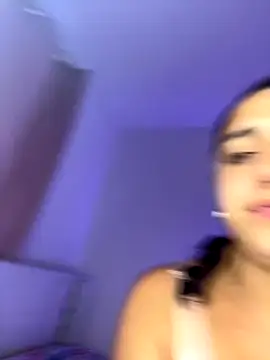 Alicia Ruiz online show from 10, 11, 2025