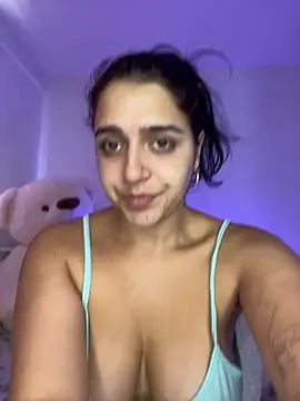 Alicia Ruiz online show from 26, 9, 2025