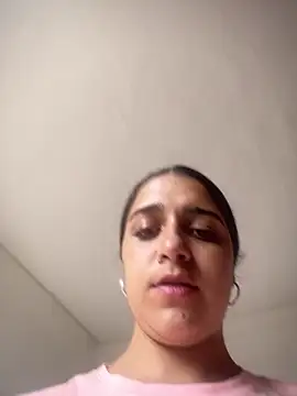 Alicia Ruiz online show from 25, 3, 2026