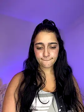 Alicia Ruiz online show from 15, 9, 2025