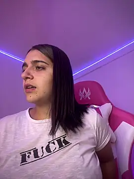 Alicia Ruiz online show from 8, 5, 2026