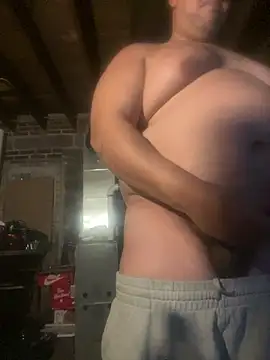 bigzae82 online show from 3, 1, 2025