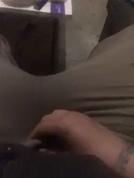 Snapshot of chrille82 chatting on 13, 10, 2025 chrille82 online show from 13, 10, 2025