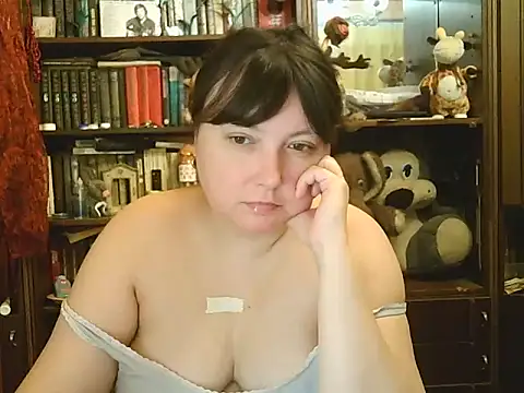 Snapshot of CarrieQPeach chatting on 21, 12, 2025 CarrieQPeach online show from 21, 12, 2025