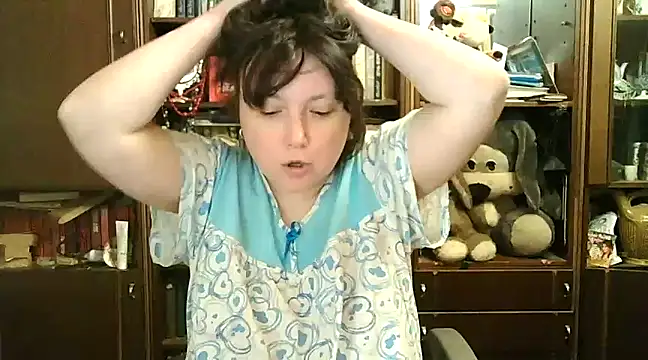 CarrieQPeach online show from 12, 1, 2025