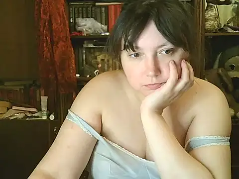 CarrieQPeach online show from 2, 11, 2025