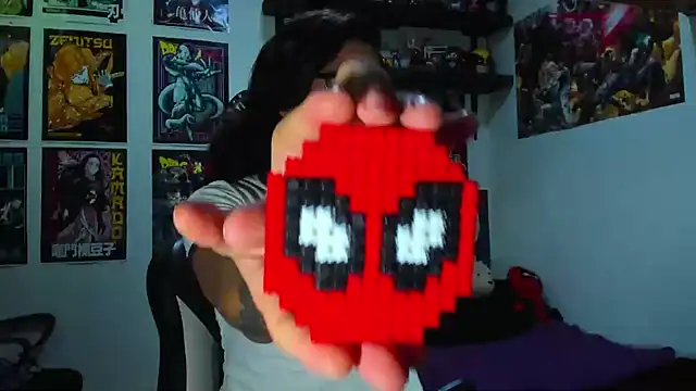 dariell smokesexx online show from 18, 4, 2026