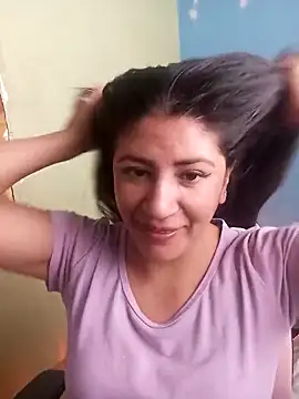 Snapshot of nammy__dirtyhott chatting on 21, 3, 2025 nammy dirtyhott online show from 21, 3, 2025