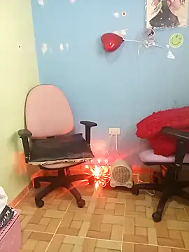 Snapshot of nammy__dirtyhott chatting on 22, 3, 2025 nammy dirtyhott online show from 22, 3, 2025