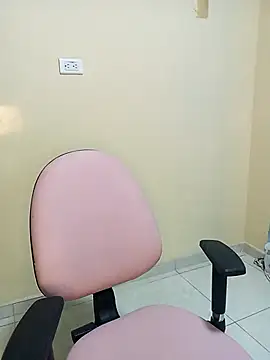 Snapshot of nammy__dirtyhott chatting on 7, 11, 2025 nammy dirtyhott online show from 7, 11, 2025