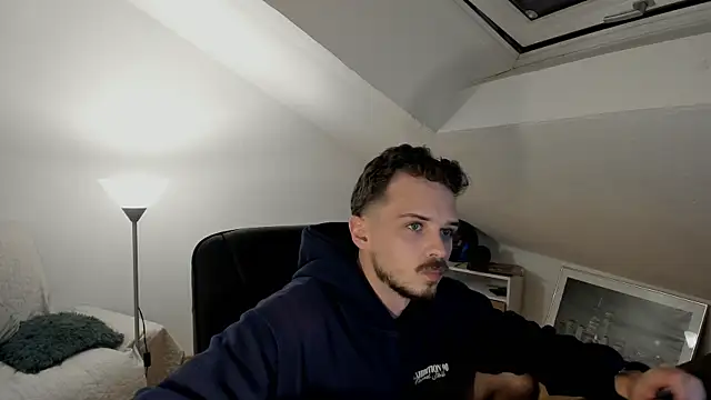 naked psy online show from 15, 9, 2025