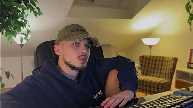 naked psy online show from 15, 11, 2025