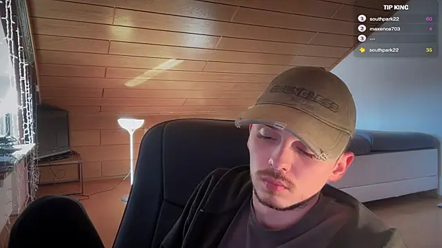 naked psy online show from 17, 2, 2025