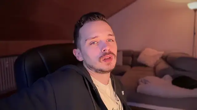 naked psy online show from 7, 2, 2025