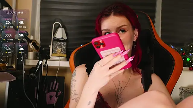 BlueCherryy online show from 18, 12, 2025