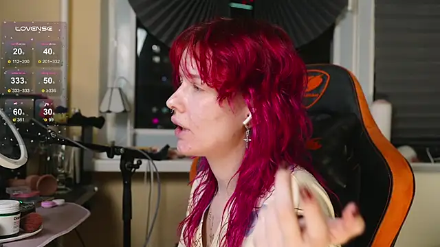 BlueCherryy online show from 16, 11, 2025