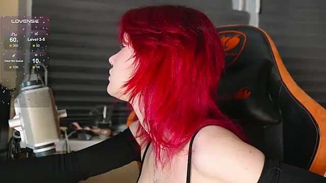 BlueCherryy online show from 11, 11, 2025