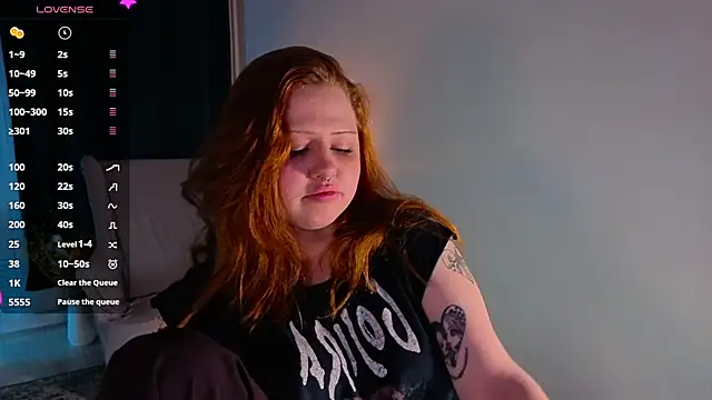 Snapshot of bitchofsun_ chatting on 26, 6, 2026 bitchofsun online show from 26, 6, 2026