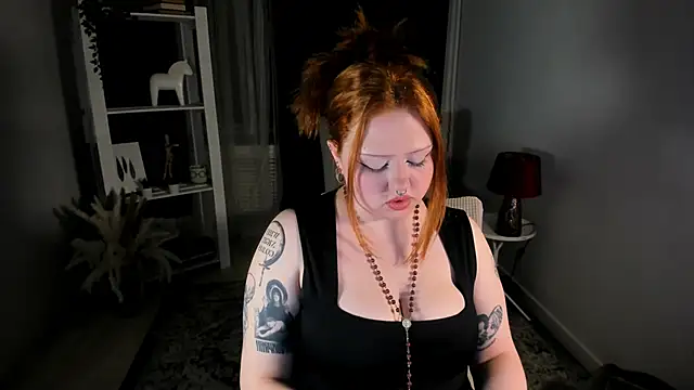 bitchofsun  online show from 19, 11, 2025