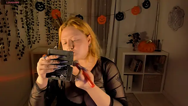 bitchofsun  online show from 26, 10, 2025