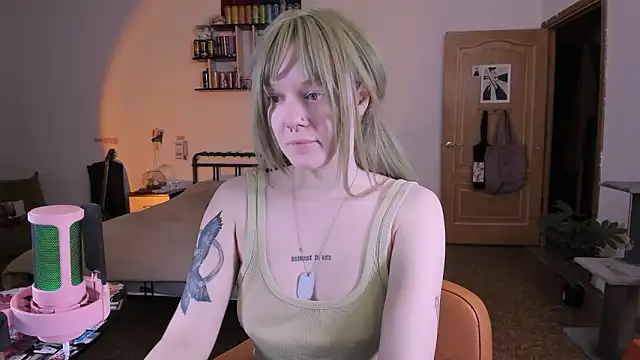 Snapshot of cyber_whore_ chatting on 7, 3, 2026 cyber whore online show from 7, 3, 2026