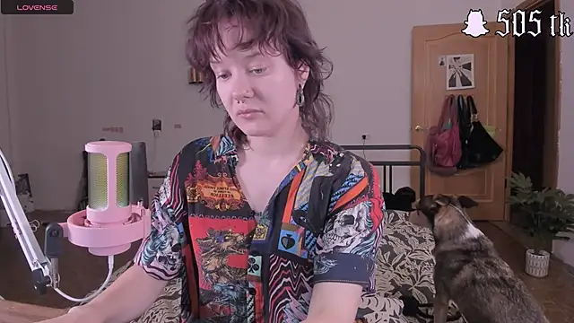 cyber whore  online show from 12, 9, 2025