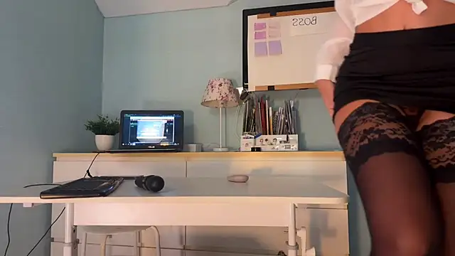 MissSiona online show from 23, 2, 2026