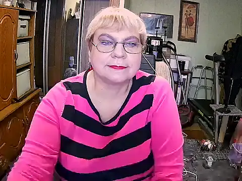 LOLA8888 online show from 30, 11, 2025