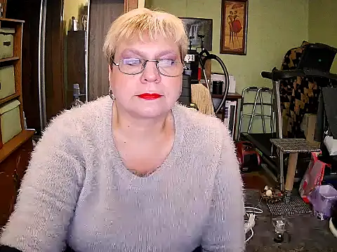 LOLA8888 online show from 26, 10, 2025