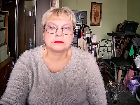 LOLA8888 online show from 25, 10, 2025