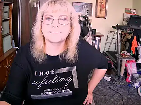 LOLA8888 online show from 19, 9, 2025