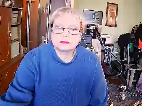 LOLA8888 online show from 15, 11, 2025