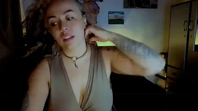 joan-star online show from 30, 10, 2025