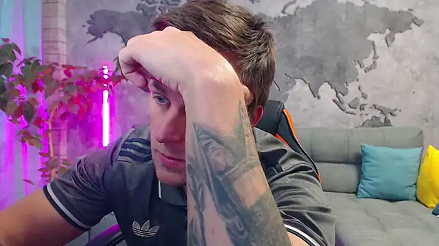 Snapshot of VikingChrisss chatting on 2, 12, 2025 VikingChrisss online show from 2, 12, 2025