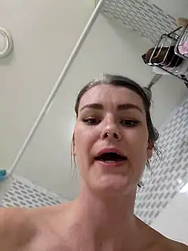 Lilmissvyx online show from 7, 3, 2025