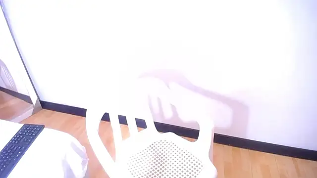 cock whisperer69  online show from 18, 3, 2025