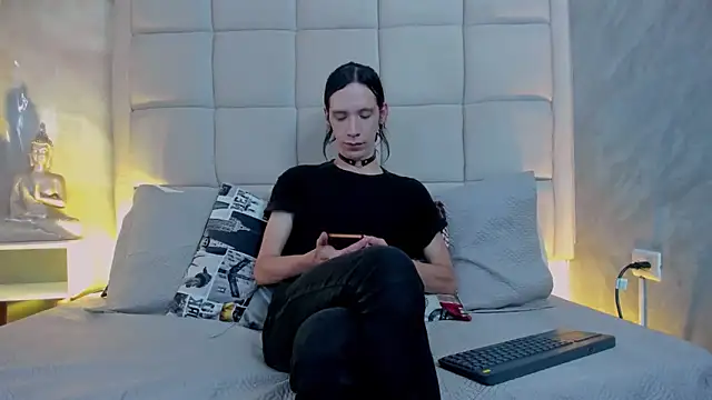 Hecatee 77 online show from 5, 11, 2025