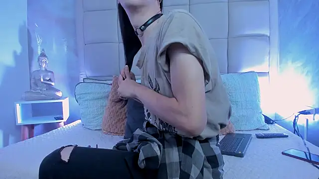 Hecatee 77 online show from 18, 11, 2025