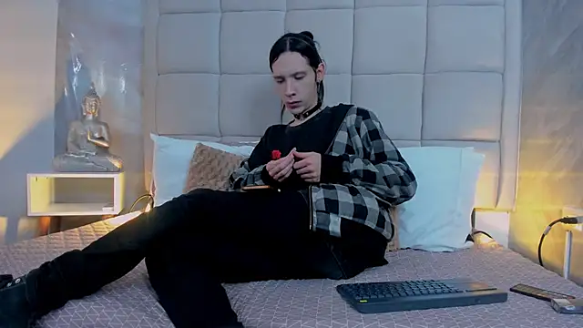 Hecatee 77 online show from 1, 10, 2025