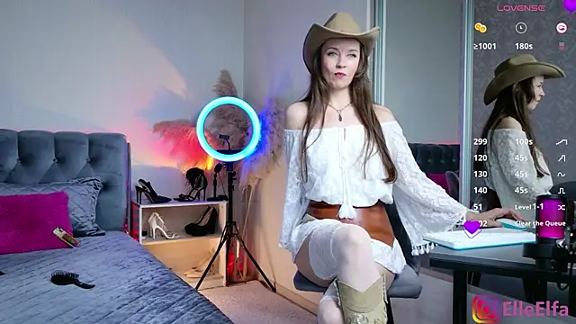 Elfaelle online show from 20, 11, 2025