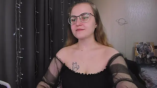 MissBrightShine online show from 12, 3, 2026