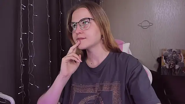 MissBrightShine online show from 20, 9, 2025