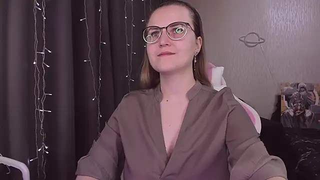 MissBrightShine online show from 25, 10, 2025