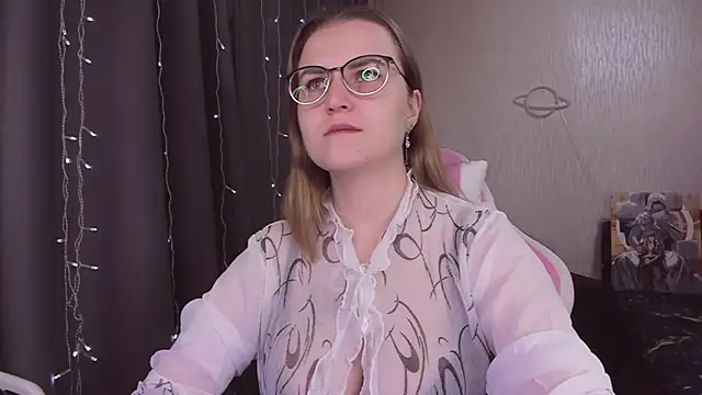 MissBrightShine online show from 28, 10, 2025