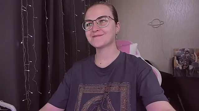 MissBrightShine online show from 21, 9, 2025