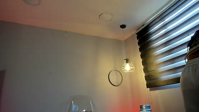  aish a  online show from 16, 10, 2025