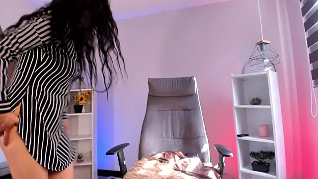  aish a  online show from 12, 11, 2025