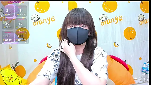 alonelove   online show from 1, 11, 2025