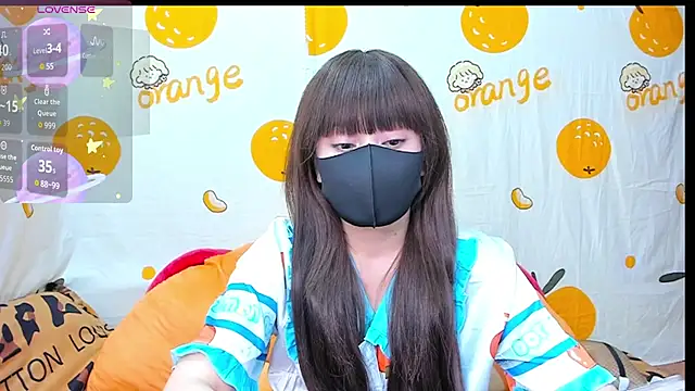 alonelove   online show from 4, 11, 2025